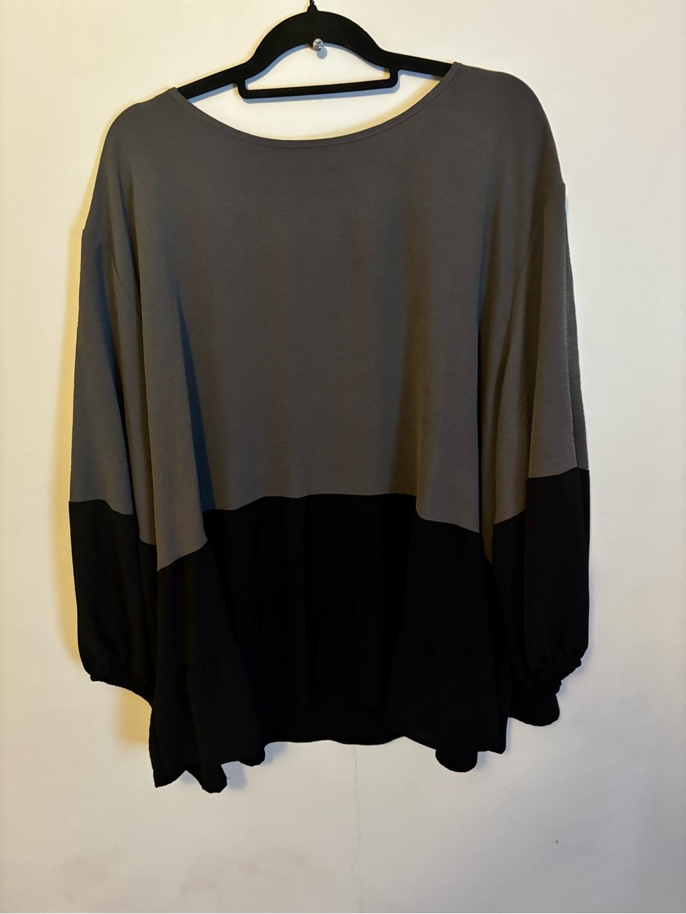 PLUS Black Ruffle Hem Top - Picture 2 of 5